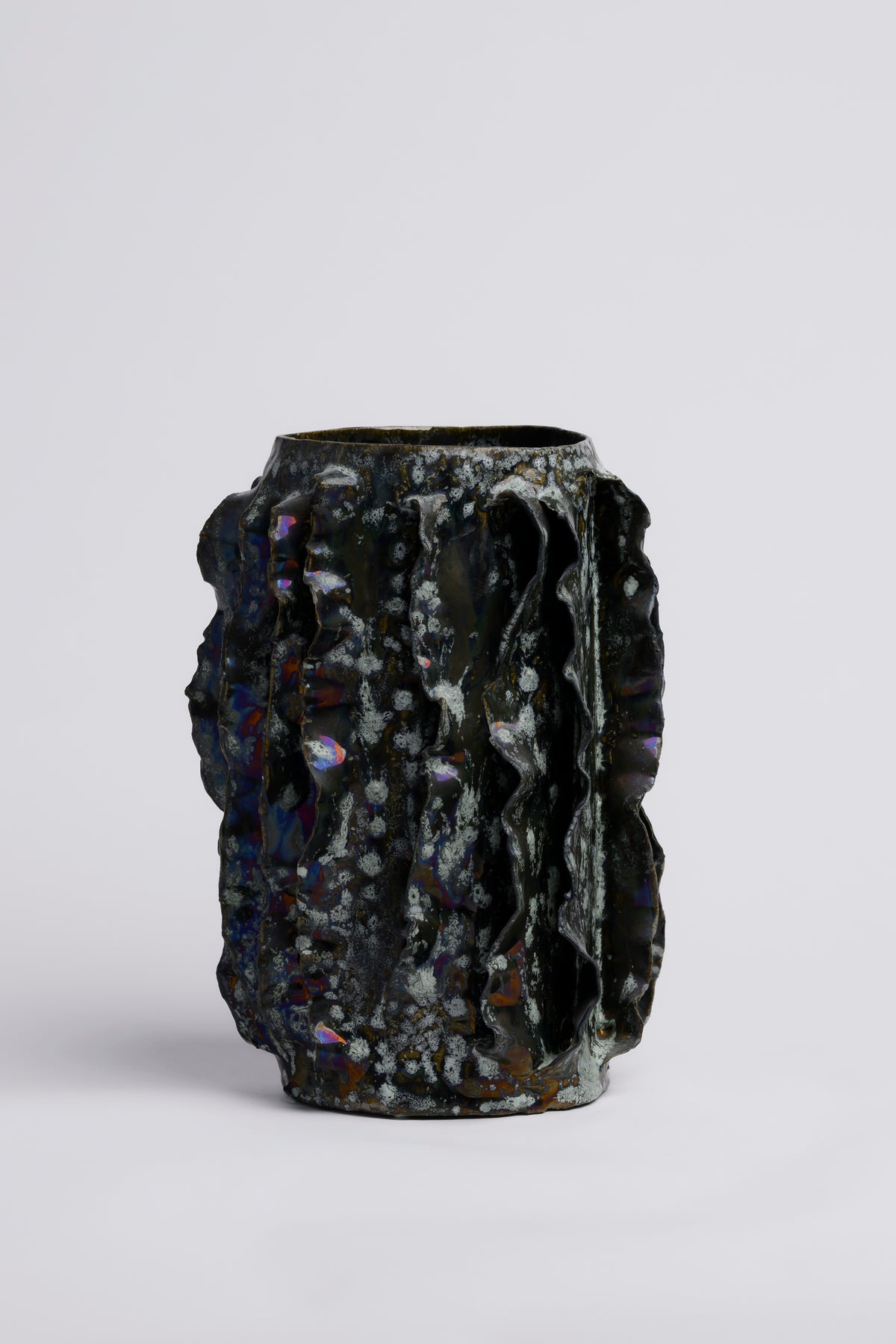 Mirror Ripple Vase