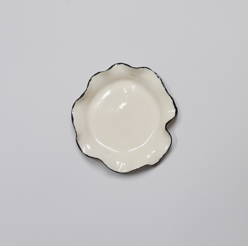 Ruffle Plate *Small Bread Plate